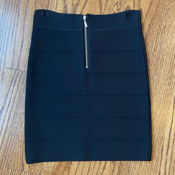 BEBE Bandage High Rise Bodycon Skirt Black - Picture 3 of 4